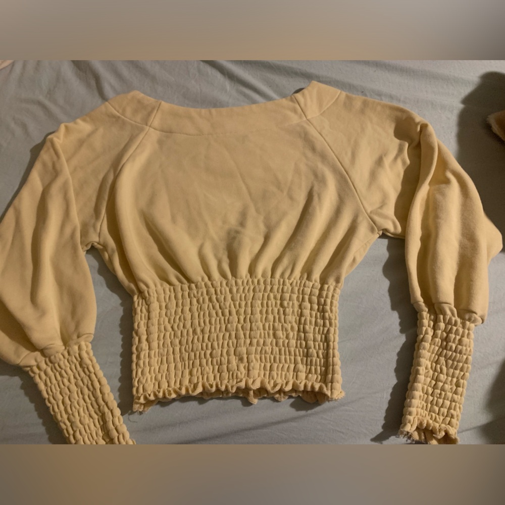 Urban Outfitters size M Out From Under
Top